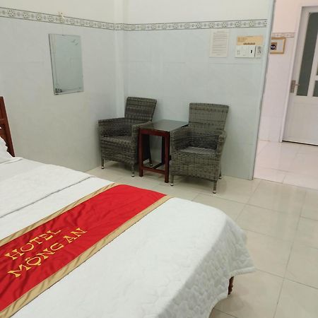 Khach San Mong An Hotel Vĩnh Hy Buitenkant foto