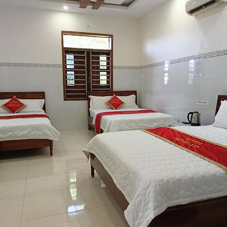 Khach San Mong An Hotel Vĩnh Hy Buitenkant foto