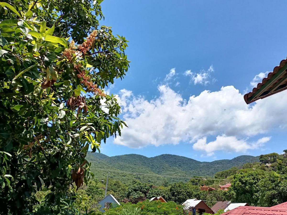 Khach San Mong An Hotel Vĩnh Hy Buitenkant foto