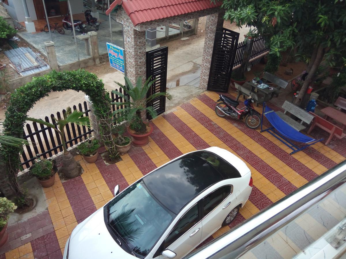 Khach San Mong An Hotel Vĩnh Hy Buitenkant foto