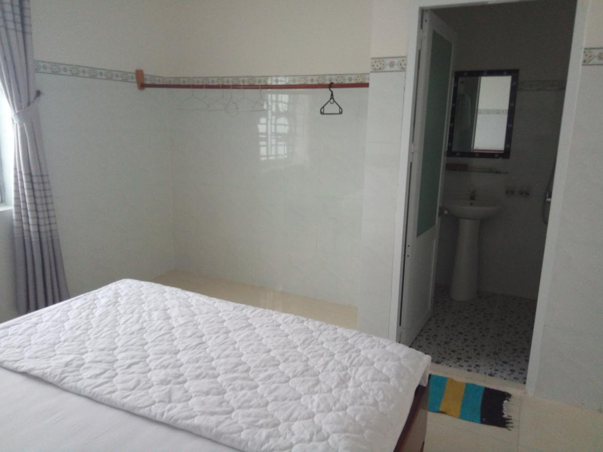Khach San Mong An Hotel Vĩnh Hy Buitenkant foto