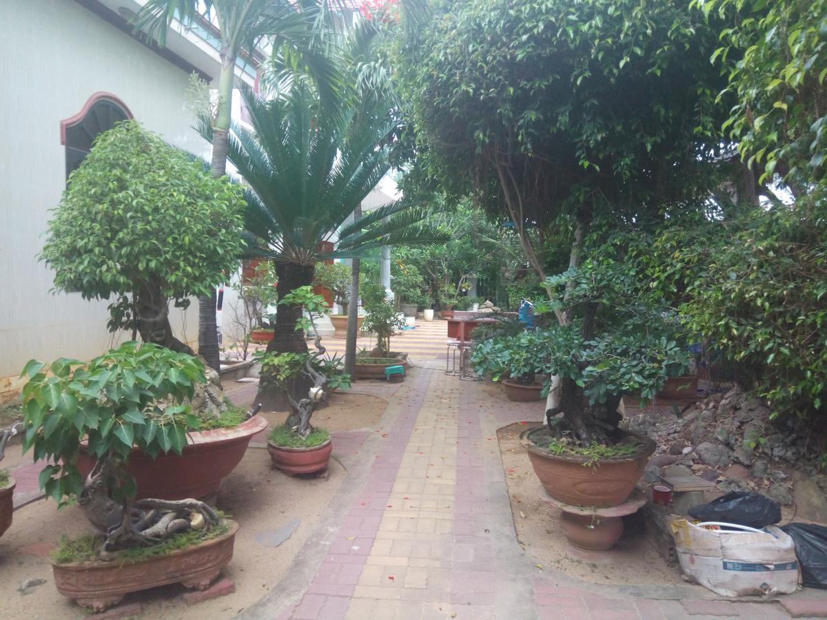 Khach San Mong An Hotel Vĩnh Hy Buitenkant foto